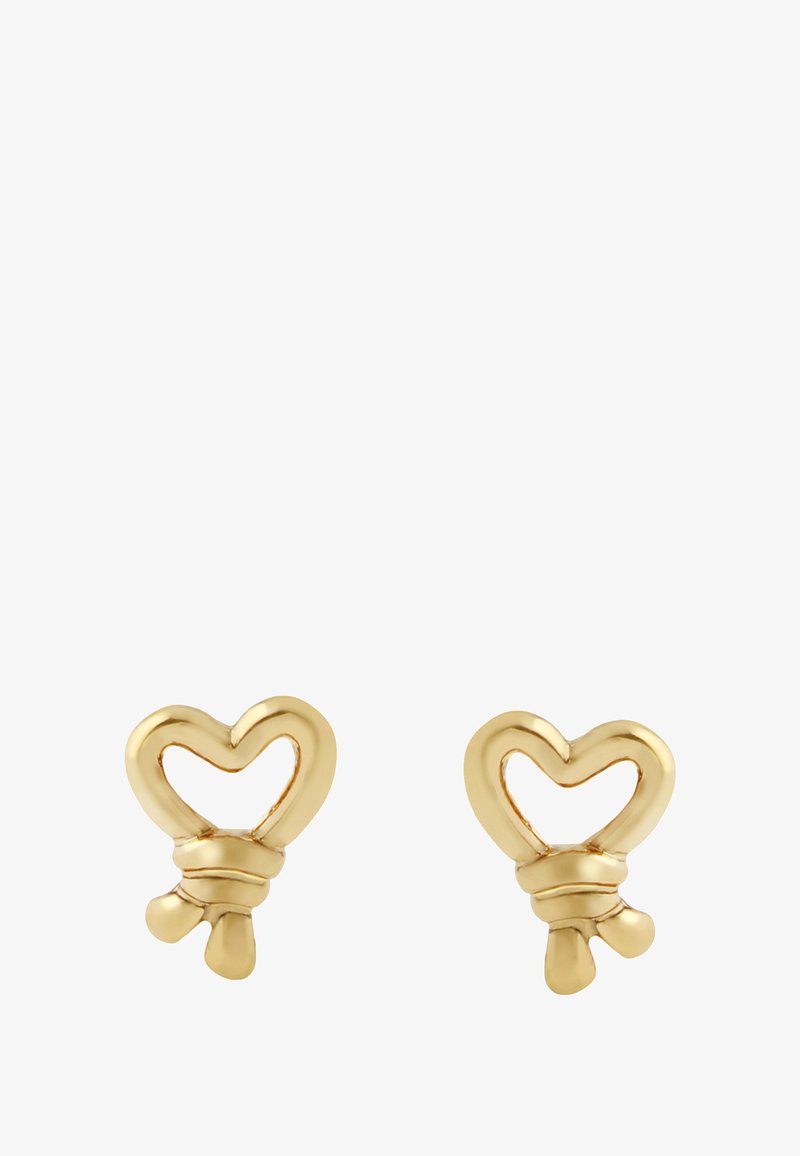 Pendientes en forma de corazón de oro con un diseño abierto, acabado suave prominente y pequeños acentos decorativos en la base.