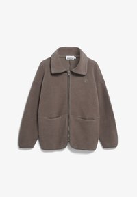 Geselecteerd, walnut cream