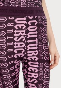 Versace Jeans Couture TAPE - Tamprės – kelnės - plum/polignac