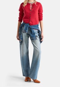 United Colors of Benetton Chaqueta de punto - red