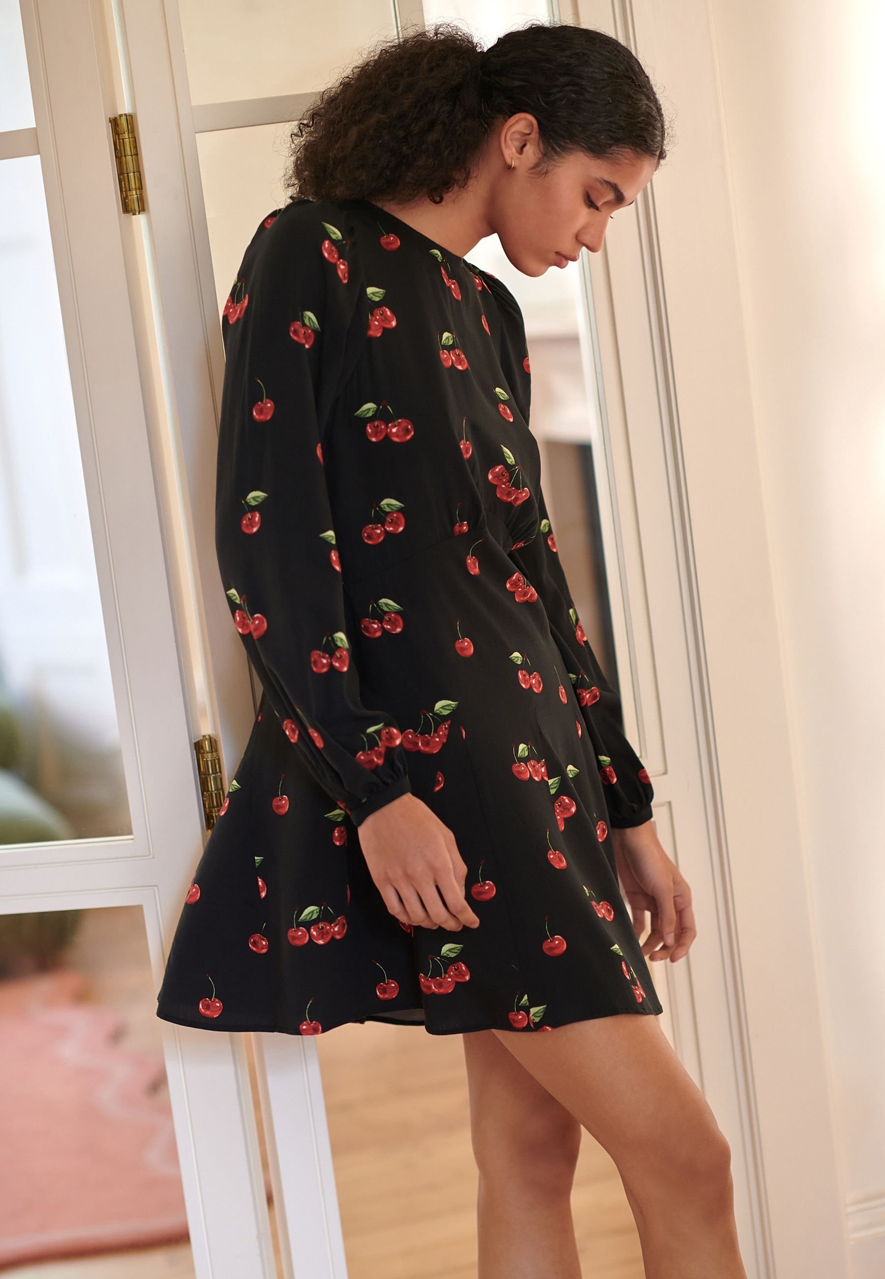 Next Day dress - black cherry print/black - Zalando Next Day dress - black cherry print/black - Zalando