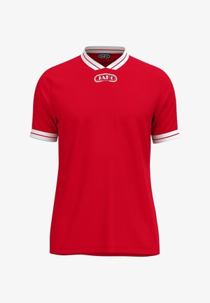 Rood sportshirt met korte mouwen, witte dubbele streep op de kraag en de mouwen, met een JAKO Sport-logo op de borst en binnenin de kraag.