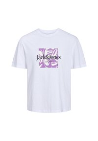 Biely bavlnený tričko s purpurovým grafickým štvorcom, na ktorom je nápis "Jack & Jones" a kvetinové vzory. Krátke rukávy, okrúhly výstrih.