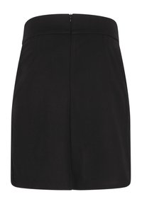 Svart minikjol i mjukt tyg, med hög midja och en diskret bakdragkedja. Enkelt mönster utan synliga detaljer.