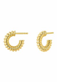 Pendientes de aro de oro con un diseño ondulado y estriado, que presentan un acabado pulido. Los pendientes son de forma circular y cuentan con un cierre de presión seguro.