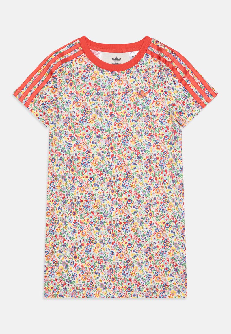 Tricou cu model floral, cu guler rotund cu dungi roșii, mâneci scurte și trei dungi roșii pe umeri, fabricat dintr-un material moale.