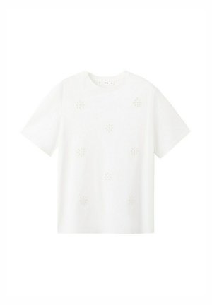 T-shirt blanc à manches courtes avec des motifs floraux en relief subtils espacés uniformément sur le devant, doté d'un col rond et d'une coupe régulière.