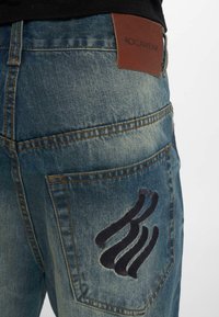Rocawear Džinsa auduma šorti - light mid blue washed