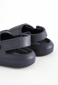 Next ADJUSTABLE REGULAR FIT - Sandalai - navy blue