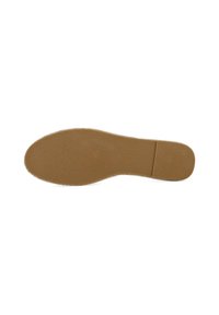 Braune Gummischuhsohle mit strukturierter Oberfläche, abgerundeter Form und einer zentralen Nut. Keine Markenkennzeichnung oder zusätzlichen Details sichtbar.