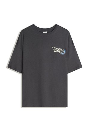 - T-shirt z nadrukiem
