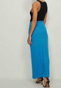 NA-KD Maksihame - blue
