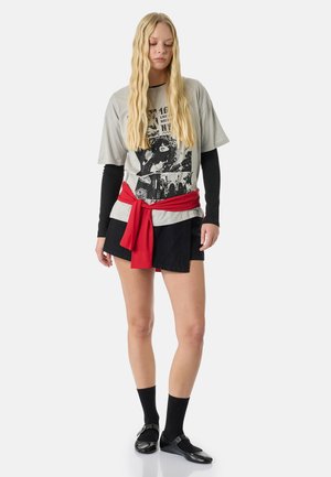 Koton - T-shirt z nadrukiem