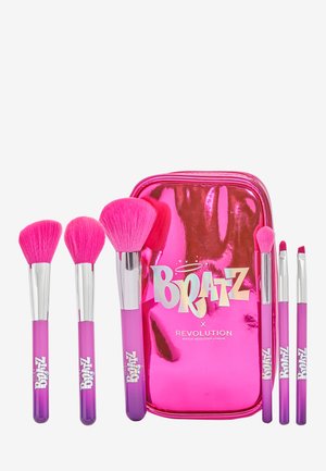 REVOLUTION X BRATZ BRUSH KIT - Kit pennelli - -