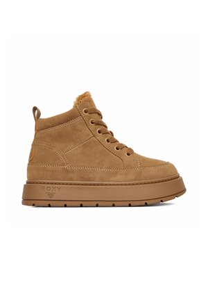 Brauner Wildleder-High-Top-Sneaker mit dicker Sohle, Schnürung vorne und sichtbarem Fellfutter am Knöchelkragen.