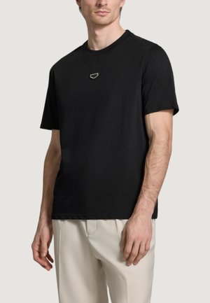 WITH  PLATE MMKS - T-shirt basic - black