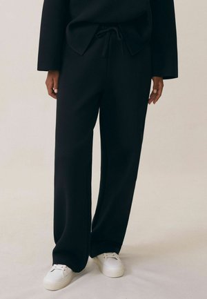 GAIA WIDE - Spodnie treningowe