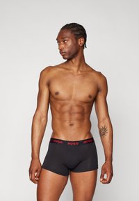 HUGO 3 PACK - Trumpikės - open miscellaneous