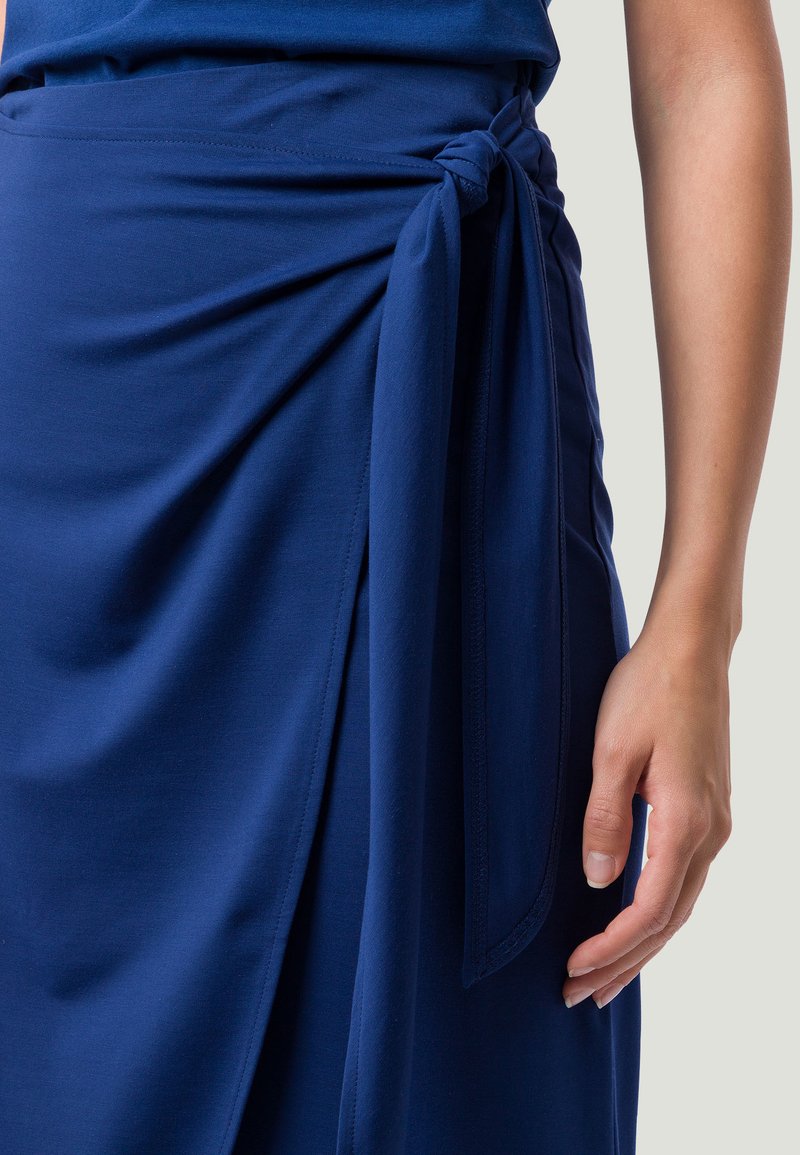 Damen Jeansröcke | zero MIDI MIT BINDEDETAIL Wickelrock admiral blue/royal - ND92270 Damen Jeansröcke | zero MIDI MIT BINDEDETAIL Wickelrock admiral blue/royal - ND92270