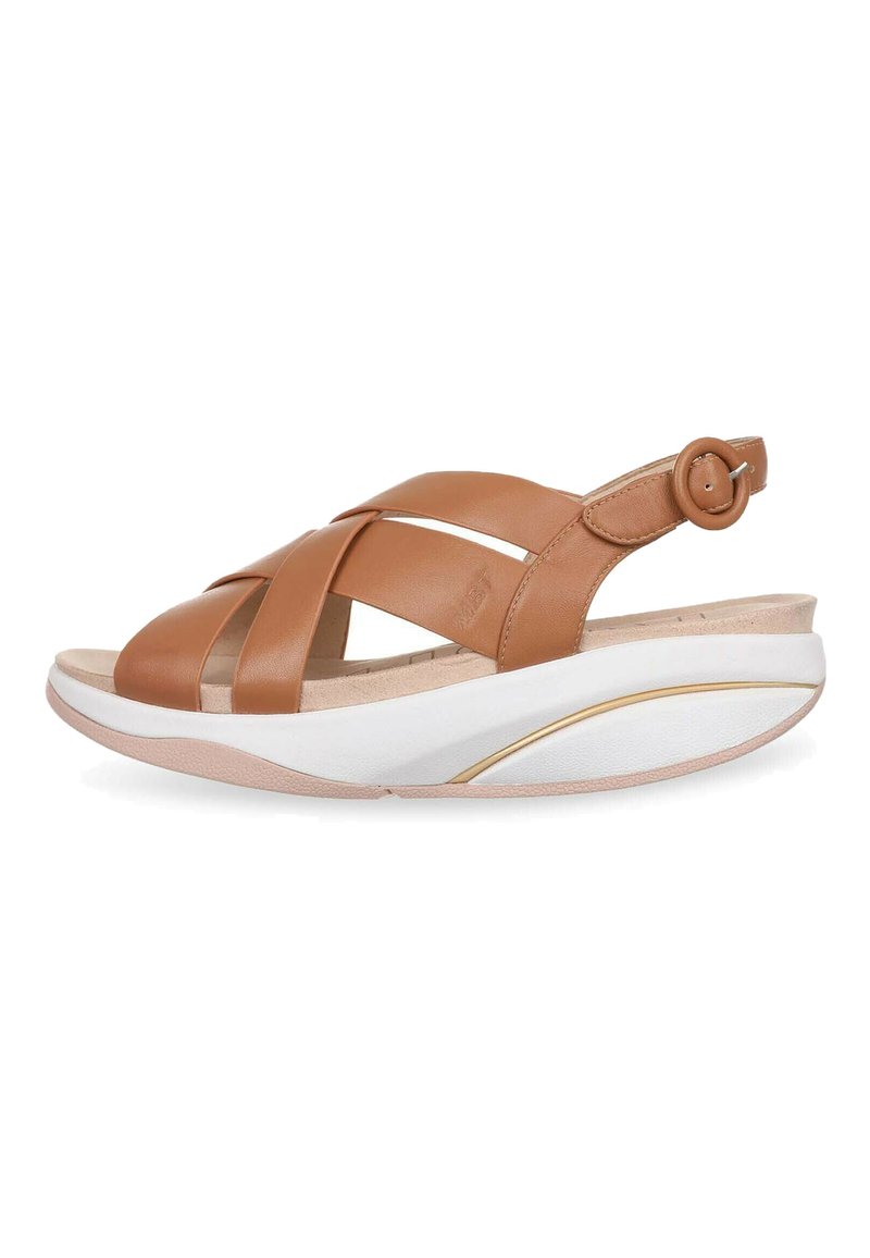 MBT MUGI - Sandalias con plataforma - camel