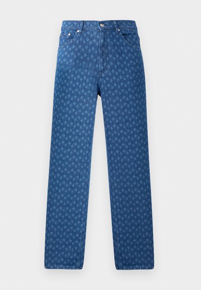 Plave traperice od denima s ponavljajućim teksturiranim uzorkom, dizajnom s pet džepova i kopčanjem na struku. Ravni kroj.