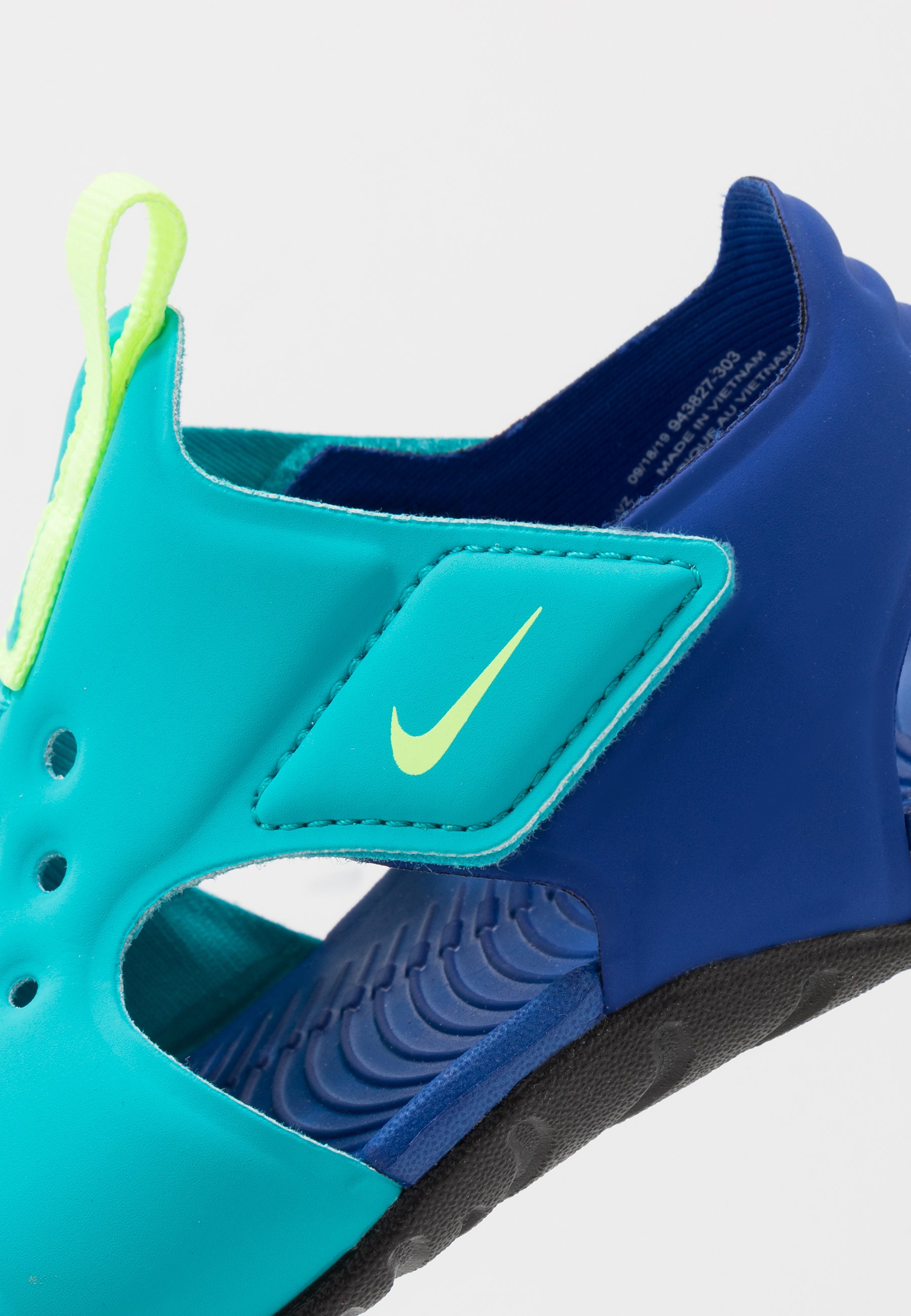 zalando nike sunray protect