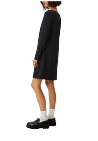 comma casual identity EN À RUBAN - Vestito di maglina - schwarz