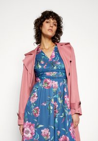 Anna Field Vestido de malha - blue