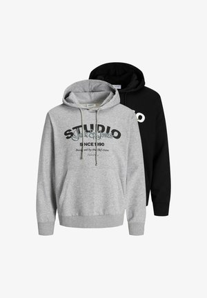 Deux sweat-shirts : un gris avec un imprimé graphique et des cordons, l'autre noir avec un logo. Matériau en coton avec des manches longues et une poche avant.