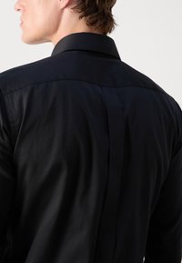 BOSS HANK - Ing - black