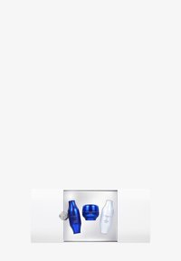BIO-PERFORMANCE FULL ROUTINE KIT - Huidverzorgingsset - -