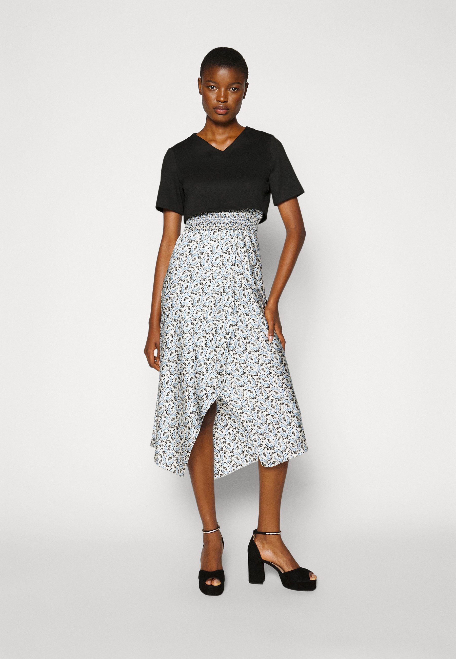 muguet stand collar midi coat (ivory）