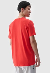 4F - T-shirt basic