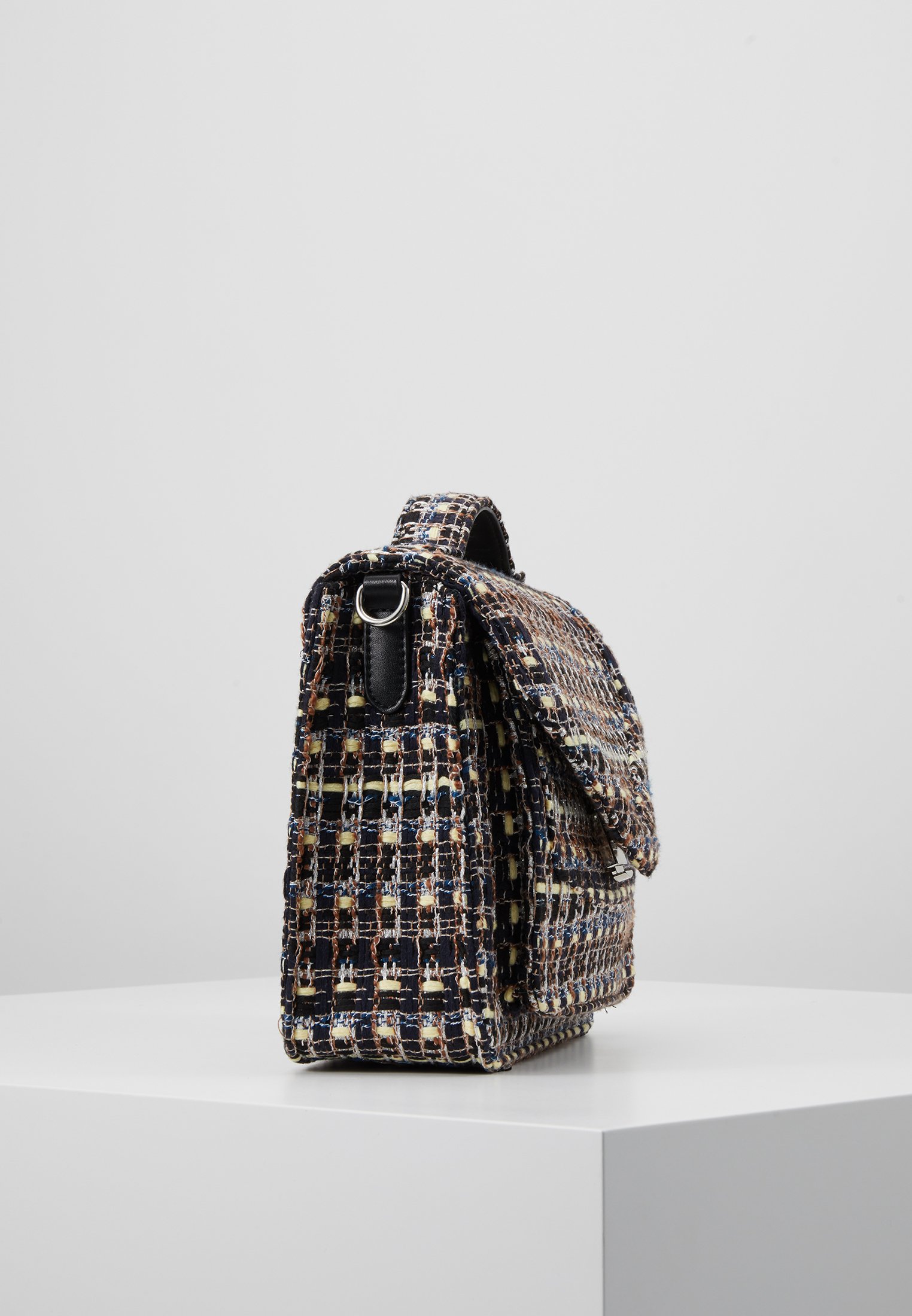 Becksöndergaard CHAL ONA BAG MARA Skulderveske black Becksöndergaard CHAL ONA BAG MARA Skulderveske black