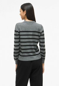 VILA Džemperis - medium grey melange