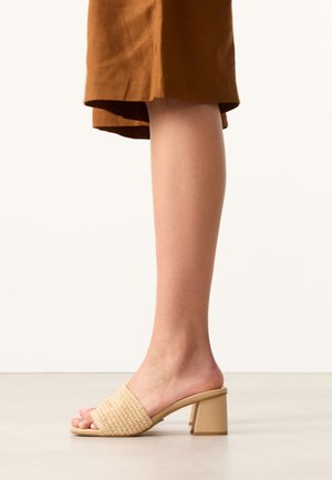 sacha, Mules à talons - beige