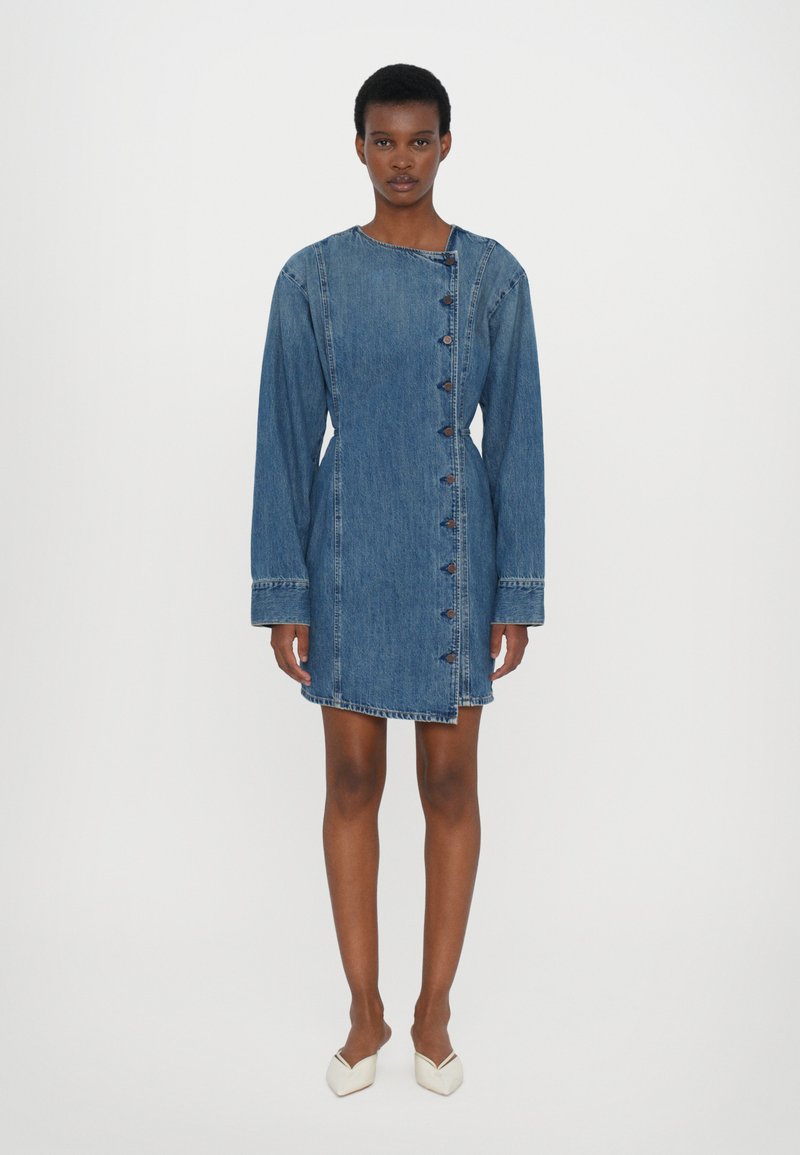Won Hundred - SANNINA DRESS - Jeanskleid - tinted lui blue, Vergrößern