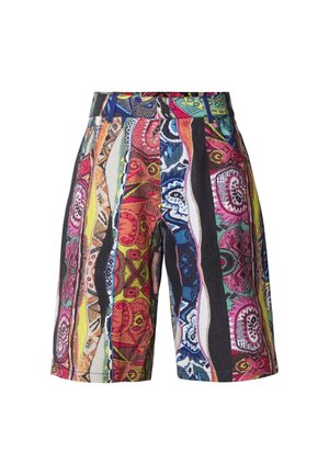 Shorts taille haute avec des rayures verticales colorées et des motifs géométriques et floraux complexes en rouge, rose, bleu, jaune et noir.