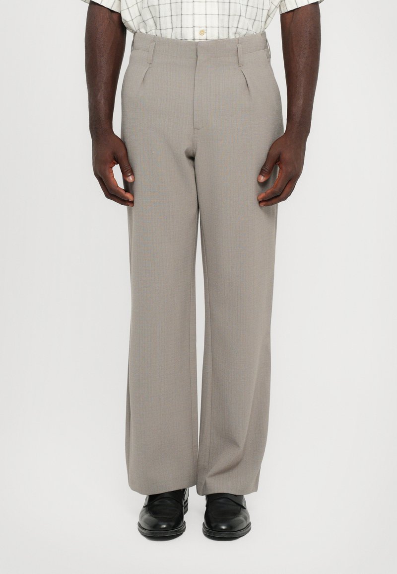 Won Hundred EZRAH - Pantalon classique - khaki