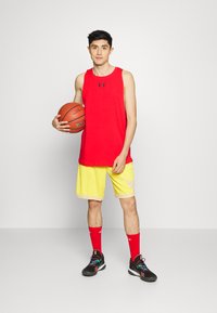 Under Armour ZONE - Top - red/black/black