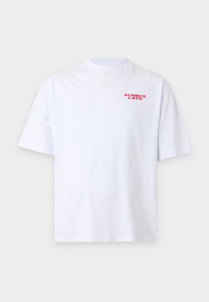 YOURTURN by Zalando, UNISEX REGULAR FIT - Тениска с щампа - white