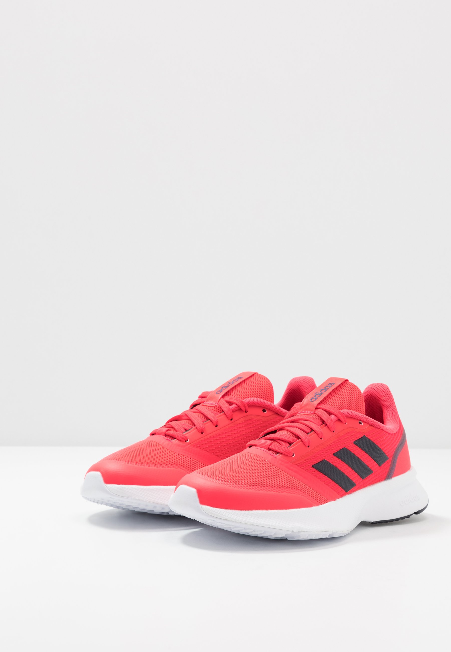 adidas Performance NOVA FLOW Nøytrale løpesko shock red adidas Performance NOVA FLOW Nøytrale løpesko shock red