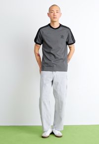 Thumbnail Image 2