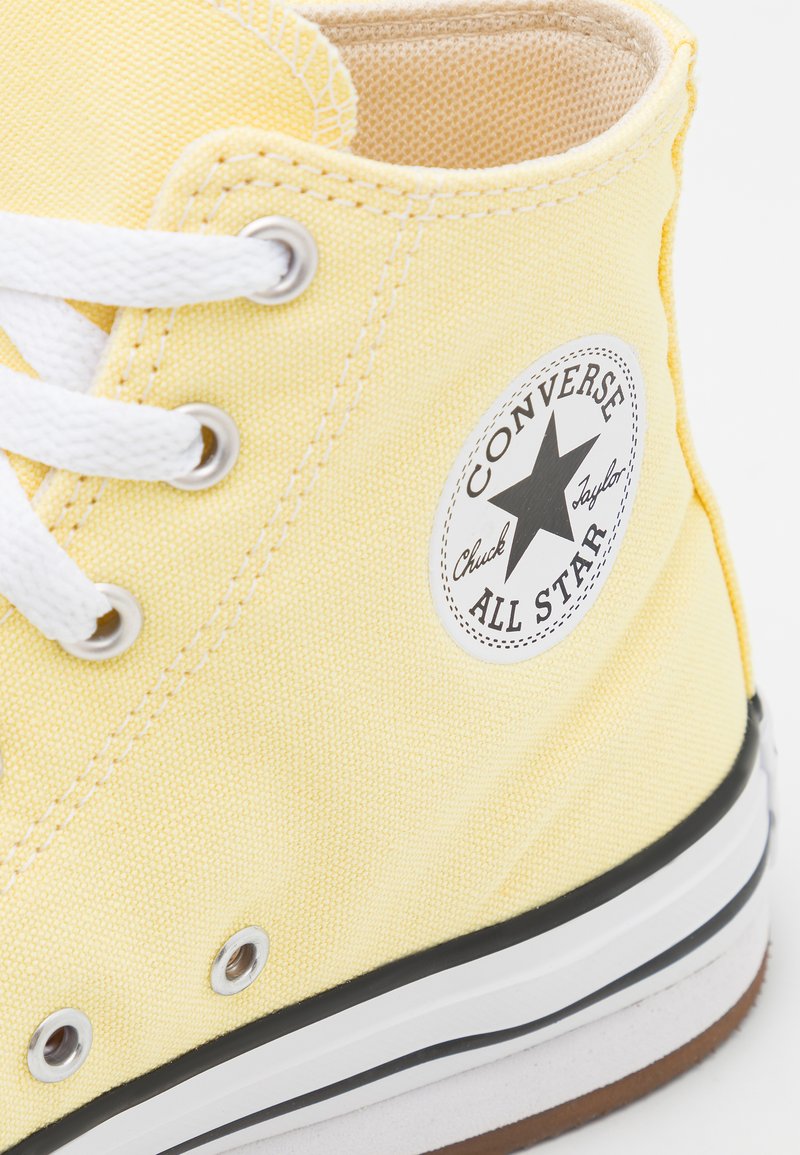 converse jaune enfant