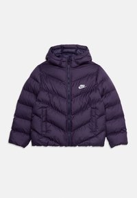 Неизбран, purple dynasty/white