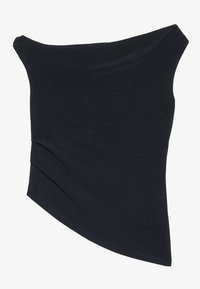 Crna off-the-shoulder majica s prilagođenim dizajnom, asimetričnim rubom i mekom, glatkom teksturom. Ima nabranog platna na izrezu.