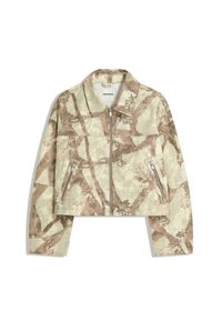 Gekruide jas met een beige en bruine abstracte camouflagepatroon, met een ritssluiting aan de voorkant en twee ritszakken aan de zijkant. Gestanste textuur.