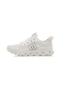 Scarpa da ginnastica bianca con una tomaia in mesh testurizzato, lacci e un logo grigio. Caratterizzata da una soletta ammortizzata con segmenti cavi per la flessibilità.