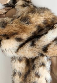 Non sélectionné, leopard