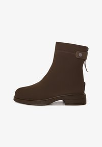 Geselecteerd, brown